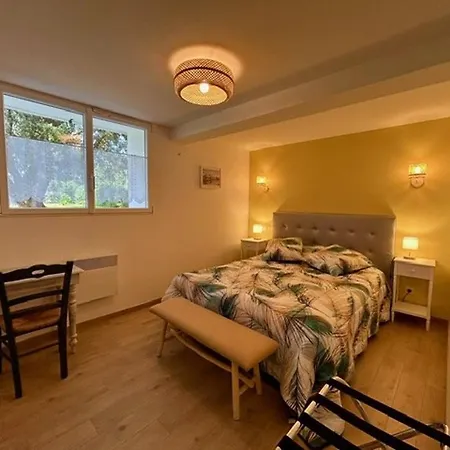 Avec Terrasse, 2 Chambres, Proche - 4 Pers - Fr-1-494-198 Lägenhet Royan